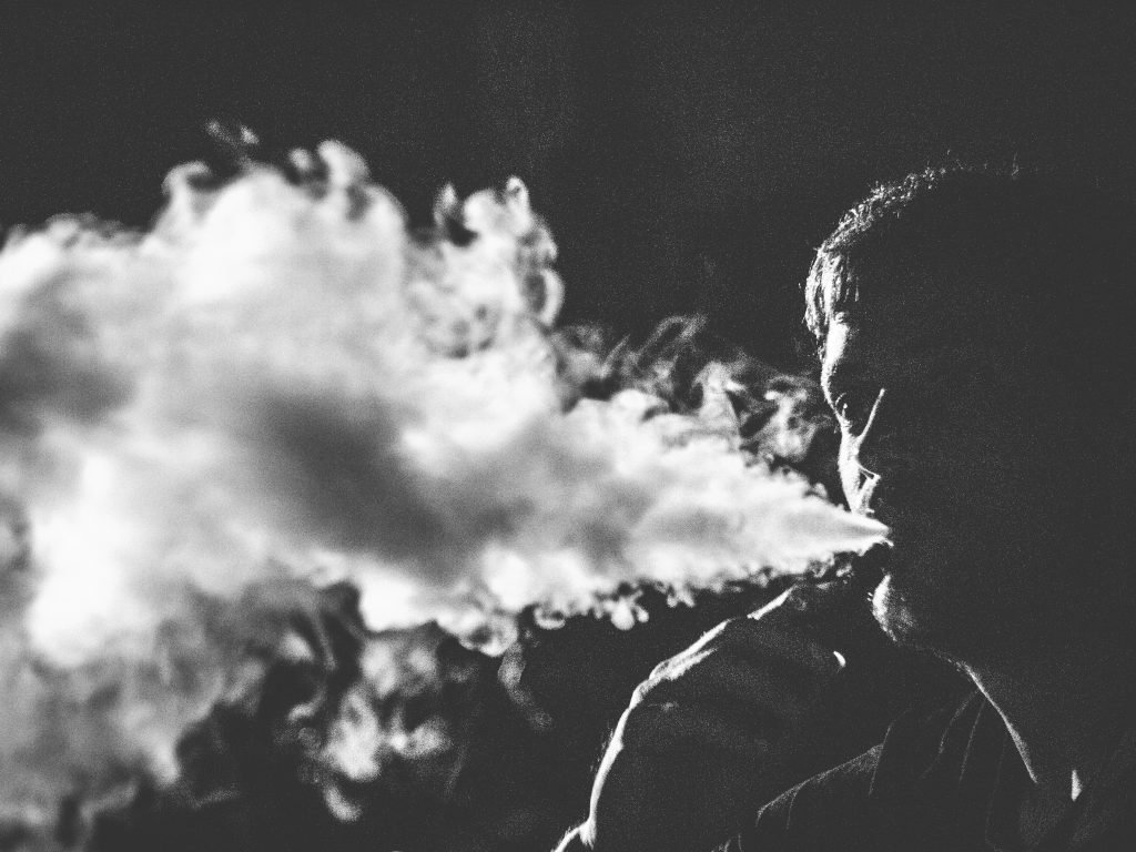Vape less, earn more: Puffpaw's blockchain incentives for cutting nicotine